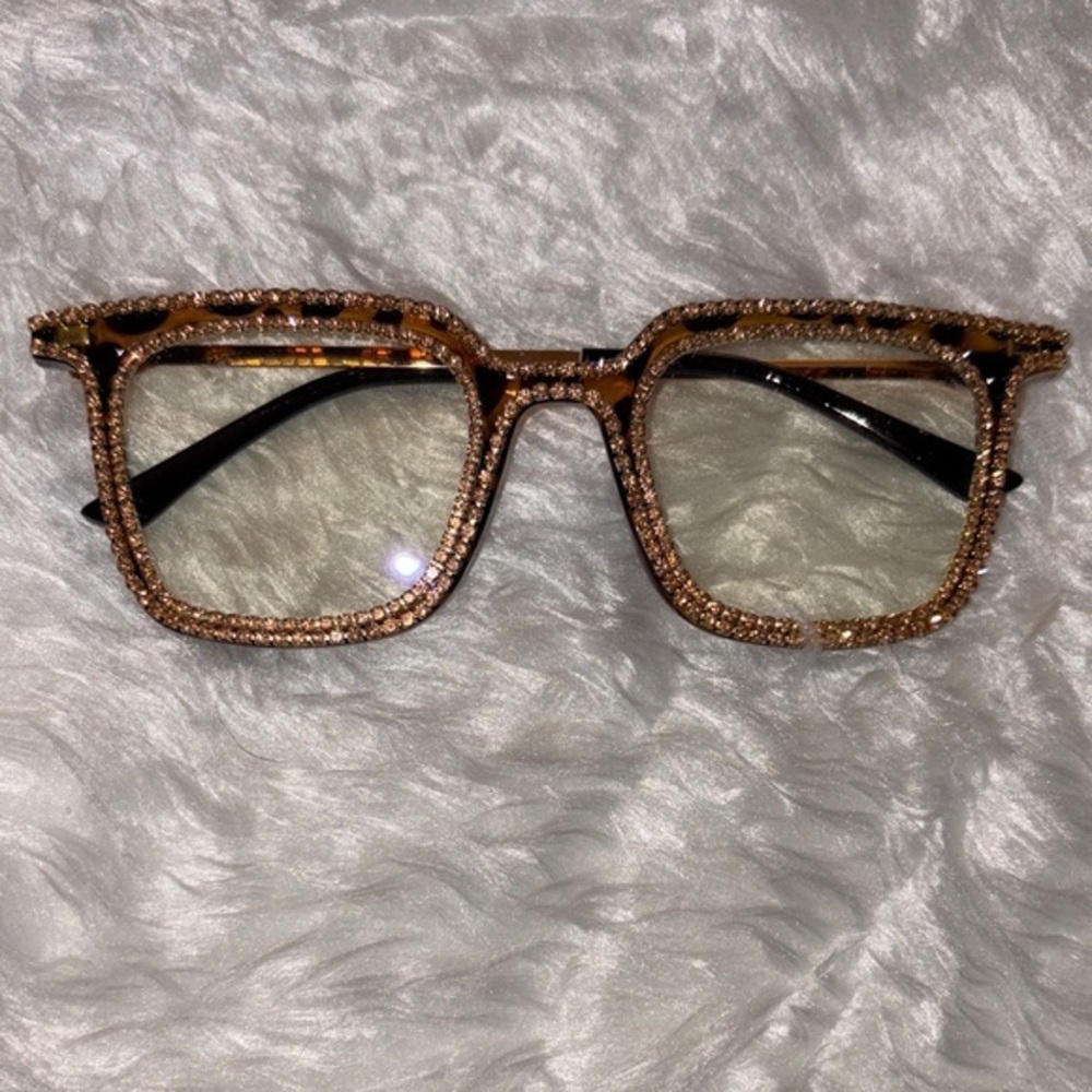 Stylish Tortoiseshell Rhinestone Glasses